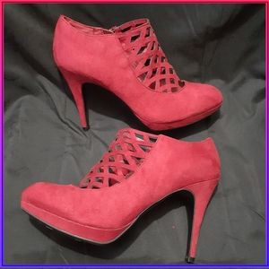 IMPO red heels